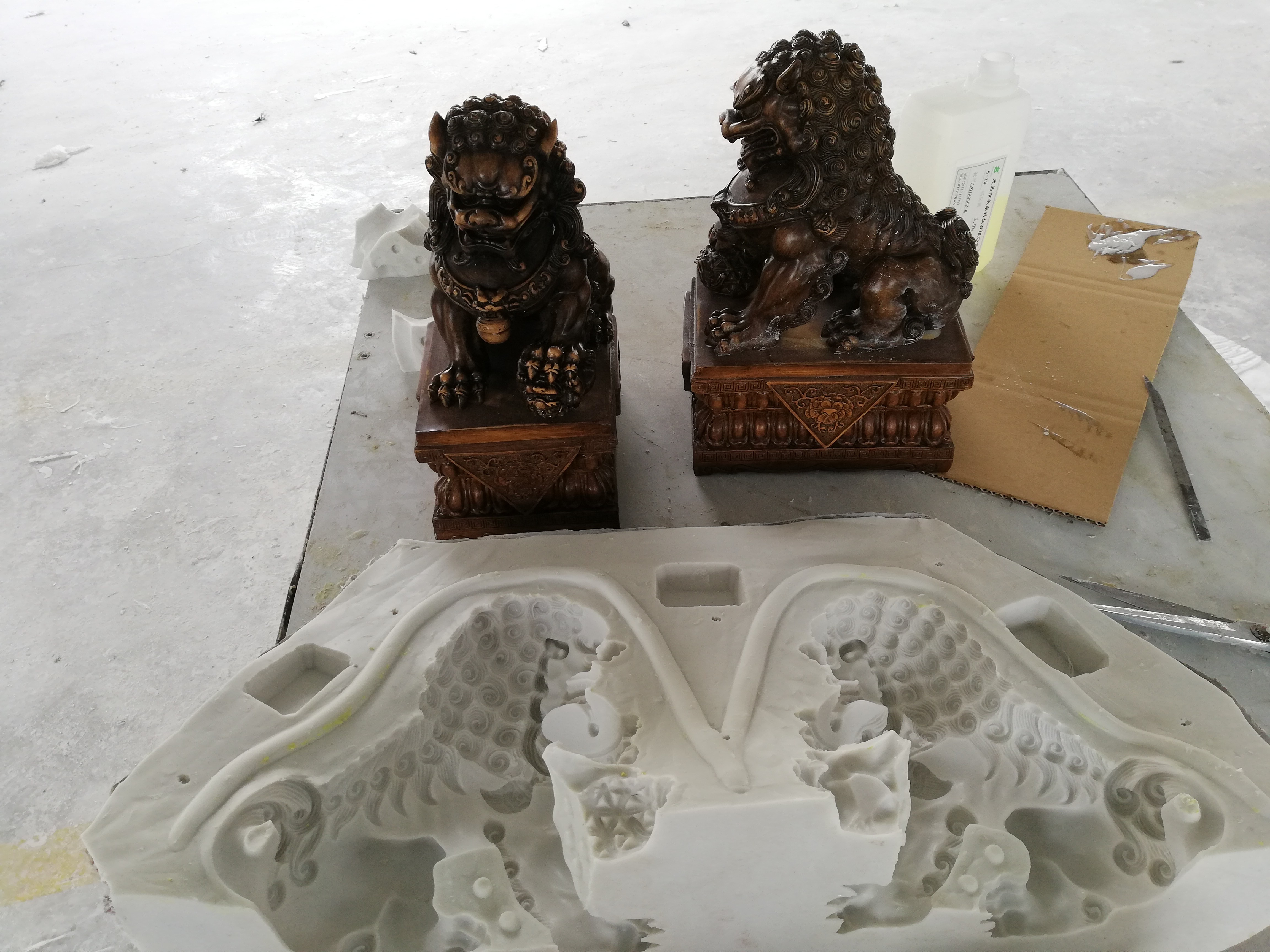 模具硅膠翻模樹脂工藝品出現燒模情況怎么辦 ？