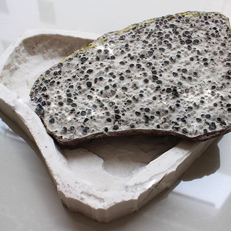 人造文化石硅膠模具為什么會開裂？